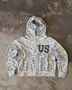 Sweat-shirt à capuche zippé pour homme, motif animalier intégral, détails en patch chenille, streetwear premium, sweat-shirt en coton doux - Product Image 1