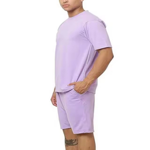 Ensembles d'été pour hommes : T-shirts à manches courtes et shorts – Lots de 2 pièces personnalisables pour un style décontracté estival – Tenues et ensembles de t-shirts pour hommes - Product Image 6