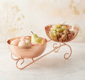 Ensemble de bols à fruits en cuivre martelé avec support en fil métallique, élégants paniers de rangement en métal pour présentation sur table - Product Image 1