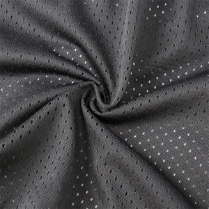 กางเกงวิ่งผู้ชายผ้าตาข่ายสีดำขายส่ง ความยาวเหนือเข่า กางเกงกีฬาตาข่ายสำหรับออกกำลังกายสำหรับผู้ใหญ่ - Product Image 5