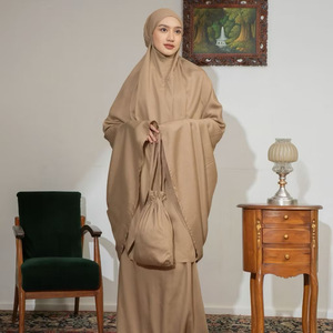 Ensemble de prière musulman de luxe en rayonne douce 100% de qualité supérieure pour femme, couleur unie kaki beige, Mukena Khimar, Vêtements islamiques, Robe en gros avec sac - Product Image 1