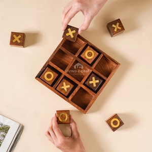 Jeu de Tic Tac Toe en bois de qualité supérieure – Jeu de table de luxe et accent décoratif pour la maison - Product Image 4