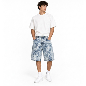 Pantalones cortos de mezclilla rectos de marca privada, estilo casual, con lavado medio, corte hasta la rodilla, bordado personalizado y estilo informal. - Product Image 1