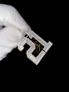 Colgante de Plata 925 con Moissanita y Número Inicial, Estilo Hip Hop, Unisex, Joyería Fina, Regalo para Hombres y Mujeres - Product Image 6