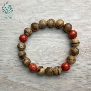 Signature Vietnam Agarwood Bracelet Classic ASD10.02.002 with 4 Red Coral Beads 15 Natural Agarwood Beads Unisex Jewelry - Product Image 4