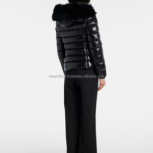 Chaqueta Acolchada con Capucha para Mujer, Precio al por Mayor, Nueva Colección, Unisex 2026, Chaquetas Softshell de Secado Rápido, Color Personalizable - Product Image 3