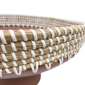 Frutero Redondo de Bambú Vintage Hecho a Mano y Ecológico con Tejido de Bambú y Ratán para Decoración de Cocina y Hogar y Servicio de Fiestas - Product Image 3