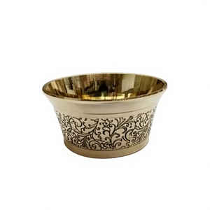 ชามทองเหลืองตกแต่ง – เหมาะสำหรับตั้งโชว์ในห้องนั่งเล่น โดย MHQ Traders PVT LTD - Product Image 2