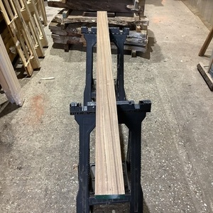 Madera de madera noble en venta con estructura sólida, durabilidad prolongada y uso práctico para la construcción de estructuras y pisos. - Product Image 4