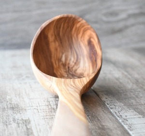 Cuillères en bois sculptées à la main, mini-cuillères de service fantaisie, ustensiles rustiques faits à la main et idée cadeau unique - Product Image 4