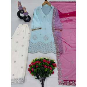Conjunto de ropa de fiesta de diseñador para mujer con hermoso Top Plazzo y Dupatta - Product Image 3