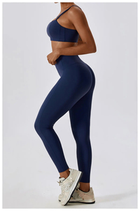 Ensembles décontractés pour femmes : Crop top et short, personnalisables avec logo, style streetwear, été, couleur unie, sans manches, tricotés, deux pièces, sexy, respirants, pour club - Product Image 4