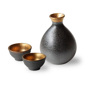 Juego de Sake de Cerámica Estilo Izakaya de Alta Gama Awasaka, Botella con Dos Tazas, Interior Tradicional Negro y Dorado, Reutilizable y Ecológico - Product Image 2