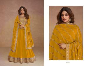 Elegante y Moderno Shalwar Kameez Completamente Cosido con Bordado de Hilo de Seda Pesado y Dupatta de 3M para Fiestas, Estilo Indio Pakistaní - Product Image 4