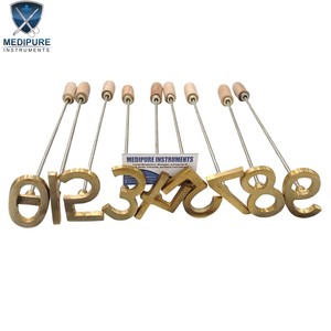 Juego de Números y Letras para Marcado de Ganado de Alto Rendimiento, Instrumentos Veterinarios para Identificación de Ganado - Product Image 1