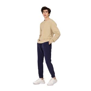 Sweat-shirts à col rond pour homme en molleton 100% coton, personnalisables OEM, pour l'hiver, séchage rapide, coupe-vent, écologiques, respirants, tricot uni - Product Image 4