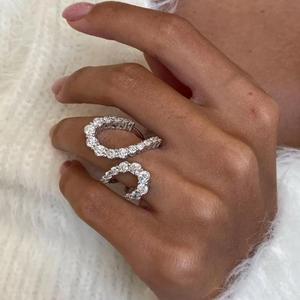 Anillo Abierto con Diamantes de Corte Redondo en Oro Blanco Sólido, Anillo de Diamantes de Lujo, Anillo Moderno, Joyería Fina - Product Image 2