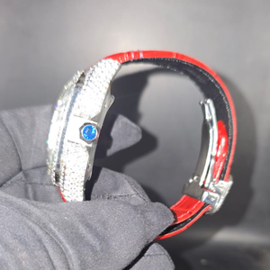 Reloj de Pulsera de Cuarzo Rojo con Números Arábigos, Completamente Decorado con Piedras, en Cuero, Nuevo y Más Vendido, a Precio de Mayoreo - Product Image 5