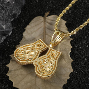 AMBER JEWELS Colgante de guante de boxeo chapado en oro de 18K con signo de dólar de circonita, joyería de collar unisex estilo Hip Hop para boda - Product Image 3