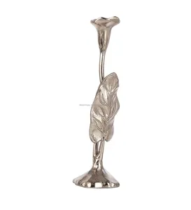 Portavelas de Metal Fundido de Aluminio Hecho a Mano con un Diseño Hermoso para Decoración de Eventos Especiales Festivos, Tamaño y Color Personalizables, Venta al por Mayor - Product Image 3