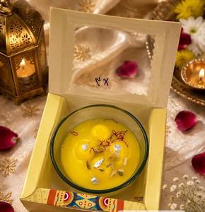Handmade Scented Dessert Candle In Clear Glass Jar Food Shaped Soy <b>Wax</b> Saffron Milk Candle With Window <b>Paper</b> Gift Box Home Decor - Product Image 1