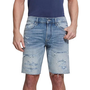 Shorts Bermuda en jean déchiré bleu clair pour homme, taille mi-haute, fermeture boutonnée, style vintage, infroissable, ourlet effiloché, détails usés - Product Image 5