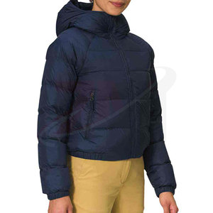 Veste matelassée à capuche pour femme avec rembourrage doux et isolant, manteau d'hiver léger et chaud pour un usage quotidien en extérieur, manches longues - Product Image 4
