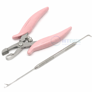 Alicates Profesionales de 6 Pulgadas de Acero Inoxidable para Remover Extensiones de Cabello, con Ranuras Horizontales, Agarre Rosa, Ligeros y Reutilizables - Product Image 6