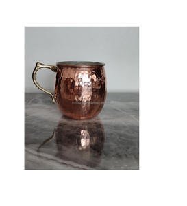 Mules rustiques en cuivre avec patine naturelle et finition durable adaptées à la décoration de la ferme ou aux paramètres de bar vintage - Product Image 5