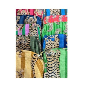 Medium Size Quilted Cosmetic Bag With Animal Print Pattern Zipper Closure Multi-Function Textile Toiletry bag - Product Image 3