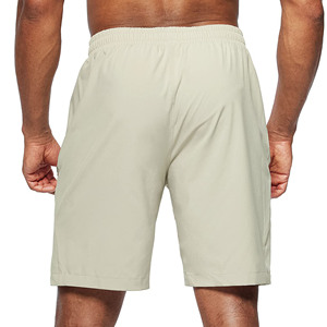 Shorts de jogging oversize pour homme, 330 GSM, en mélange coton et polyester, style streetwear décontracté et sportif. - Product Image 4