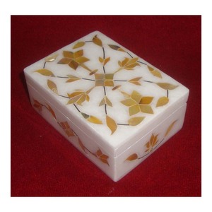 High Quality Pure White <b>Marble</b> Inlaid Mother Pearl inlay Box With Fine Finishing And Smooth Polished Rectangle Shape Jewelry Box - Product Image 5