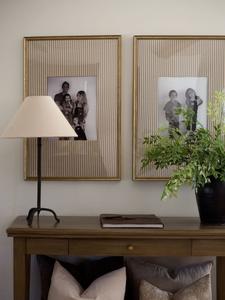 กรอบรูปไม้สไตล์มินิมอลทันสมัย พร้อมแผ่นรองผ้าลายทาง สำหรับตกแต่งผนังห้องนั่งเล่นและสำนักงาน - Product Image 4