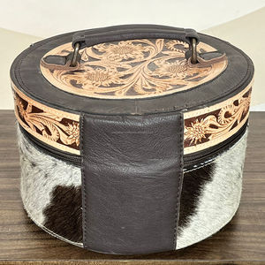 Latest New Arrival Cowhide Jewelry <b>Box</b> Set Floral Design Tooled Leather <b>Makeup</b> Organizer Travel Vanity Case Gift Storage <b>Box</b> Set - Product Image 6
