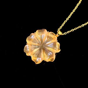 Collar con colgante de flor de piedra lunar de melocotón natural para mujer, colgante floral de cristal de piedra lunar tallado a mano, hecho a mano - Product Image 6