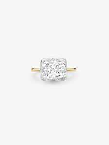 Anillo de compromiso georgiano con diamante de laboratorio talla cojín, engaste de púas, diseño de oriente a oeste, cierre de botón, oro macizo de 14k, oro envejecido, fabricante - Product Image 1