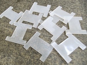 Bobinas de Plástico Blancas Vacías para Alambre, Hilo, Cuerda, Cadena, Cinta, Cuerda de Cuero y Otros Usos Artesanales - Product Image 2