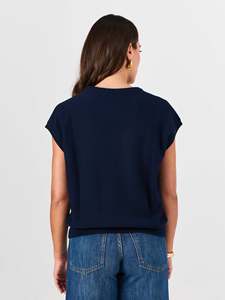 T-shirt en coton graphique personnalisé pour femme, col rond décontracté, manches courtes, coupe ample, respirant, tendance, pour le quotidien - Product Image 3