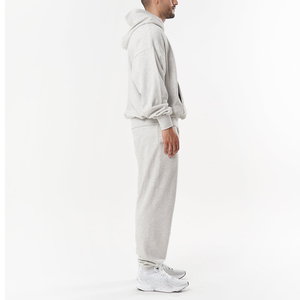 Ensemble de jogging deux pièces pour homme, coupe ample personnalisée, gris chiné, léger, en molleton de coton, comprenant un sweat à capuche et un pantalon de jogging - Product Image 3
