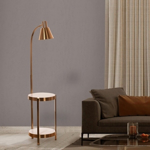 Lámpara de pie dorada con mesa, luz de pie industrial moderna, bandejas laterales de mármol de lujo, pantalla de inspiración vintage, iluminación de trabajo - Product Image 3