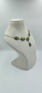Collar de Jade Verde Natural |   Cadena de Eslabones de Estilo Bohemio con Piedras Verdes Facetadas Hechas a Mano, Diseño para Parejas, Joyería para Mujer - Product Image 4