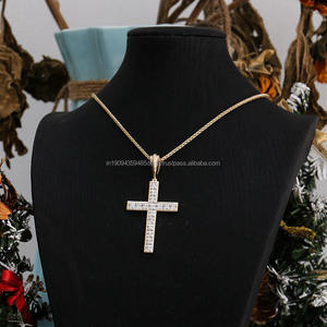 Pendentif croix en moissanite taille princesse de luxe, fabriqué en argent sterling 925, collier statement chrétien hip-hop pour homme - Product Image 4