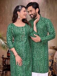 Ensemble de vêtements traditionnels pour couple avec kurta en rayonne à imprimé métallisé pour homme et kurti de créateur pour femme - Product Image 4