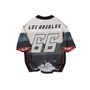 เสื้อยืดบ็อกซี่โอเวอร์ไซส์สำหรับผู้ชายเสื้อครอปโชว์ไหล่เสื้อกีฬาแห้งเร็วออกแบบได้ตามต้องการ - Product Image 2