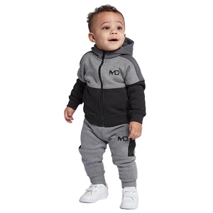 Conjunto Deportivo Infantil de Alta Calidad, Negro, con Media Cremallera, Diseño de Logotipo Personalizado, Pantalones Cargo de Algodón para Niños y Niñas - Product Image 1