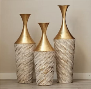 Chic speckled silver cone vases resting on natural rustic wooden bases, available at wholesale prices. - Product Image 2