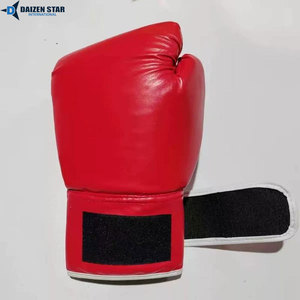 Guantes de Boxeo Internacionales Daizen Star, Rojos, de Cuero PU, con Cordones, Correa de Muñeca Ajustable, Equipo de Entrenamiento para Adultos - Product Image 6
