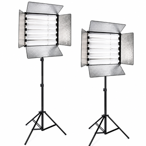 ไฟสตูดิโอพกพา 4 ดวง รุ่น Cool Light 5600K กำลังไฟ 300W ดีไซน์น้ำหนักเบาเพียง 10 กก. - Product Image 2