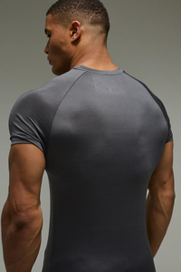 New <b>Design</b> Drop Shoulder Breathable Wholesale <b>Custom</b> Loose Fit Round Neck Sporty Eco-Friendly <b>Compressed</b> Men's Gym T-<b>Shirts</b> - Product Image 4