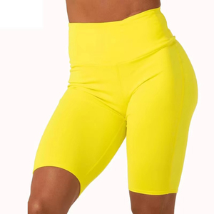 Shorts de sport jaunes taille haute pour femme avec poches, en toile, sans coutures, coupe ajustée et style skinny - Product Image 4